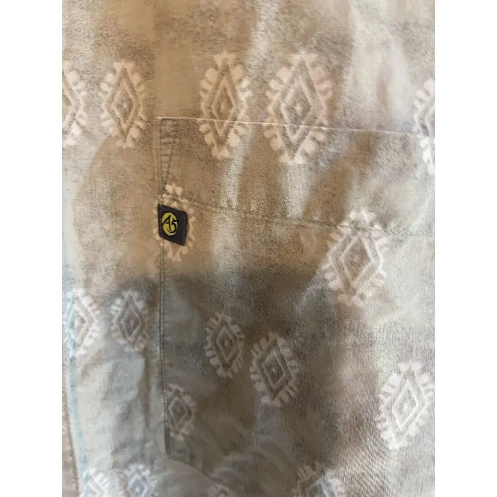 Men's The North Face Tropical Print Short‎ Sleeve Button Down Shirt-Size L